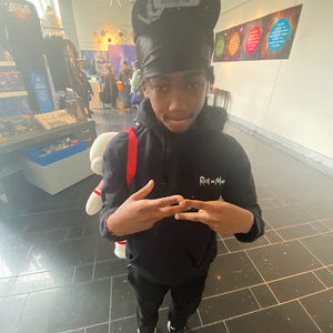 Meet your Posher, Isaiah